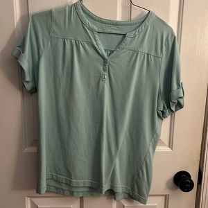 Short sleeved mint green top